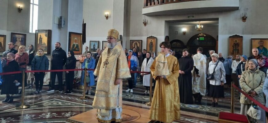 2 ноября, в Неделю 21-ю по Пятидесятнице, епископ Георгиевский и Прасковейский Николай совершил Божественную литургию в Георгиевском соборем