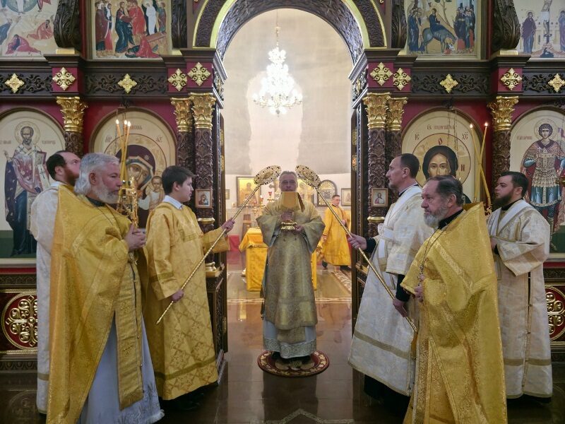 Архиерейское Богослужение в день памяти святителя Григория Чудотворца 5 Архиерейское Богослужение в день памяти святителя Григория Чудотворца 5