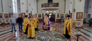 Епископ Николай возглавил служение благодарственного молебна3
