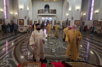 Епископ Николай возглавил вечерню с чтением акафиста