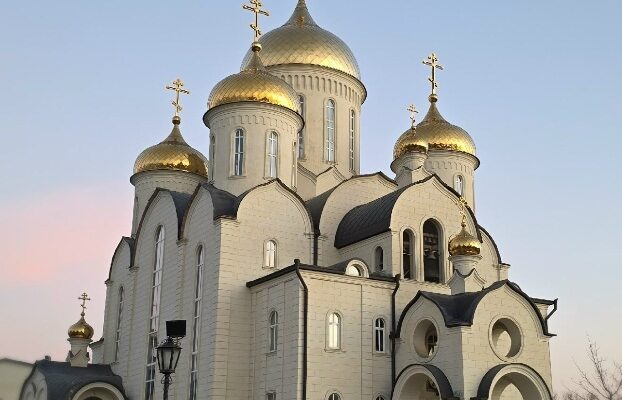 Епископ Николай возглавил Божественную литургию