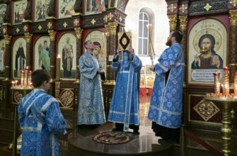 Епископ Николай возглавил Всенощное бдение