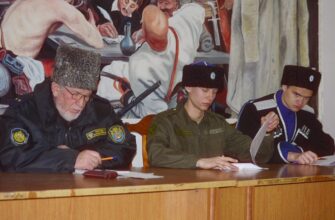 Священник посетил отчетный казачий круг Священник посетил отчетный казачий круг