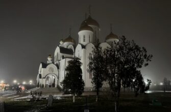 Епископ Николай возглавил всенощное бдение