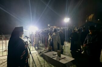 Великое водосвятие на городском озере Георгиевска