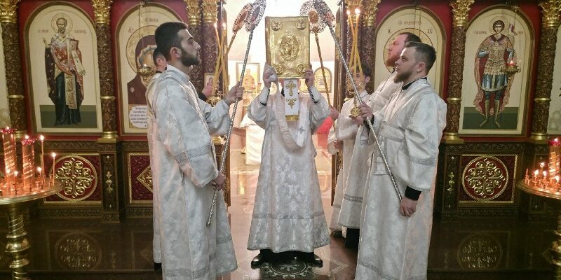 Владыка Николай возглавил всенощное бдение в Георгиевском соборе