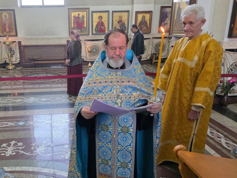 Епископ Николай возглавил вечернее богослужение в Георгиевском Кафедральном соборе4 Епископ Николай возглавил вечернее богослужение в Георгиевском Кафедральном соборе4