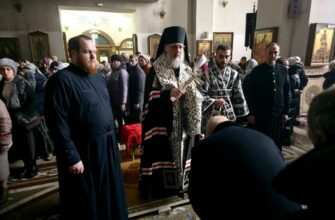 Епископ Николай совершил вечерню и чин прощения