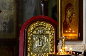 Епископ Николай совершил чтение четвертой части Великого покаянного канона Епископ Николай совершил чтение четвертой части Великого покаянного канона