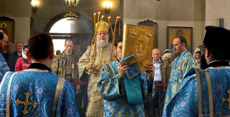 В праздник Благовещения епископ Николай возглавил Литургию В праздник Благовещения епископ Николай возглавил Литургию в Георгиевском соборе
