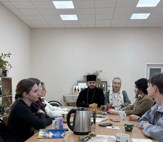 Молодёжная встреча в Просветительском центре города Георгиевска 3 Молодёжная встреча в Просветительском центре города Георгиевска 3