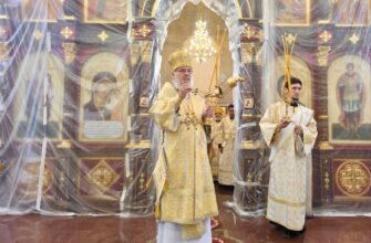 В День крещения Руси Епископ Николай возглавил Литургию в соборе