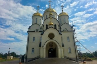 В праздник Успения Пресвятой Богородицы Владыка Николай совершил Литургию