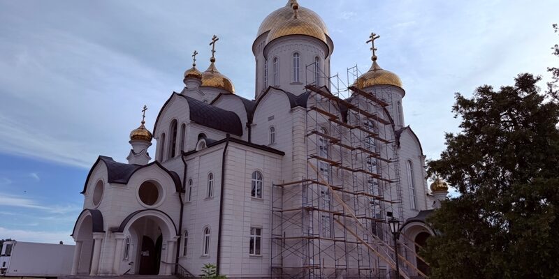В Георгиевском соборе совершен мантийный постриг