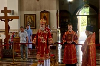 Архиерейское богослужение в соборе