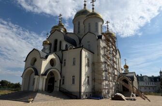 В день отдания праздника Успения Пресвятой Богородицы епископ Николай возглавил Литургию В день отдания праздника Успения Пресвятой Богородицы епископ Николай возглавил Литургию в Георгиевском соборе Георгиевска