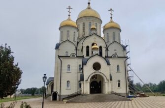 В среду 21-й седмицы по Пятидесятнице Владыка Николай возглавил Божественную литургию в Георгиевском соборе