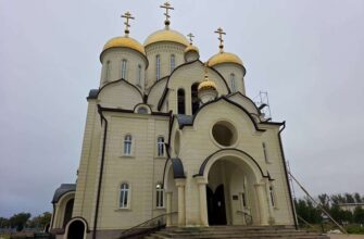 Епископ Николай возглавил вечернее богослужение в Георгиевском Кафедральном соборе